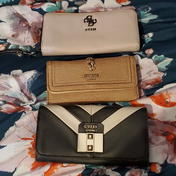 Wallets - Picture 1 of 3